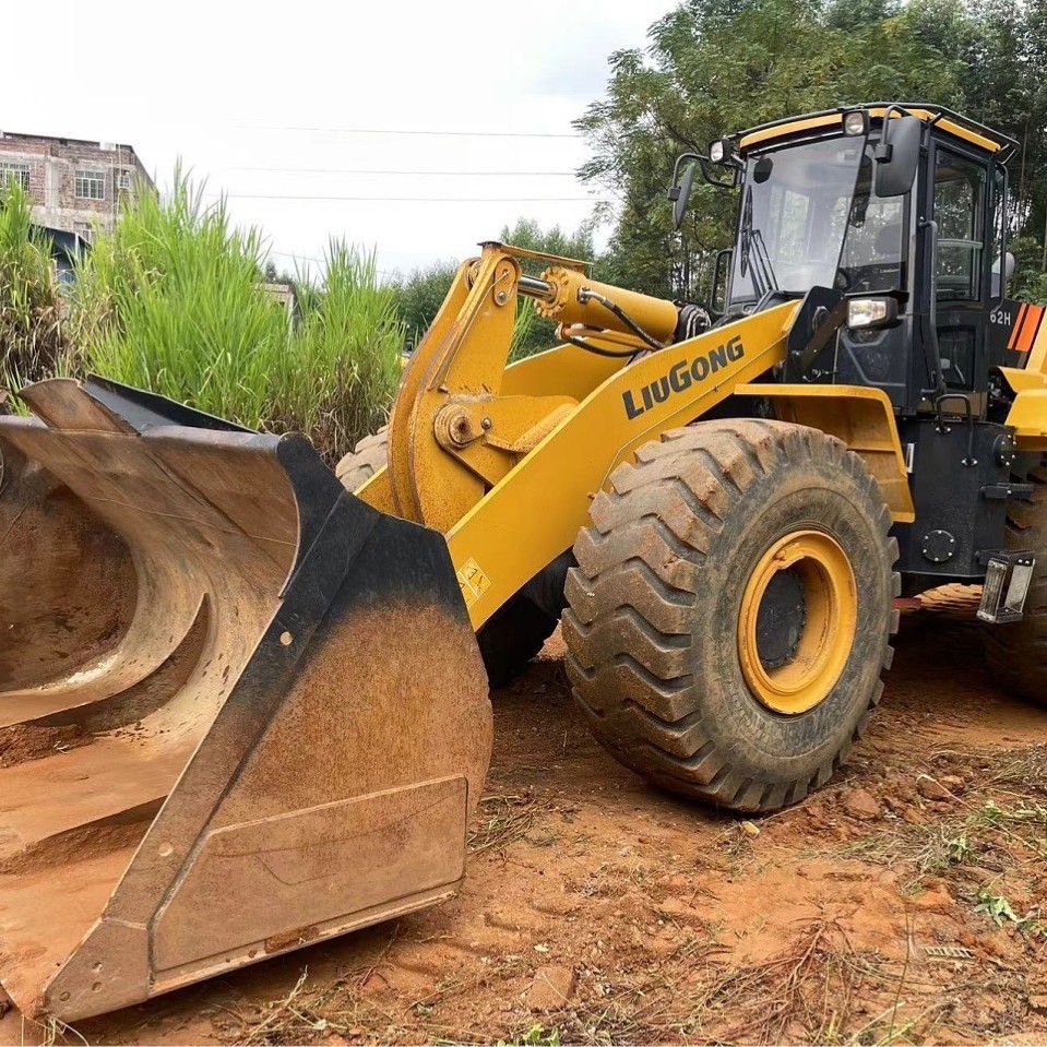 Liugong 856H cargador 862 gran carretilla elevadora de segunda mano precio de 88,000 yuanes línea de exportación exclusiva