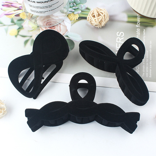 Multi-styles black velvet texture hair clips for women's nape, same as Instagram blogger's hair clips, shark clips, wholesale