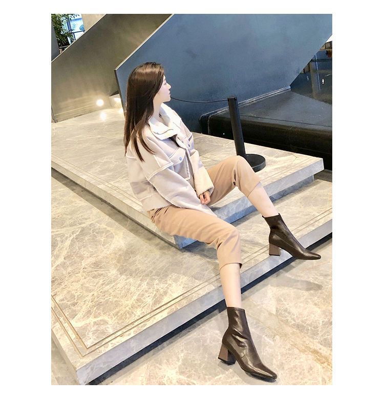 다크 브라운 스퀘어 토 가죽 부츠 싱글 안감