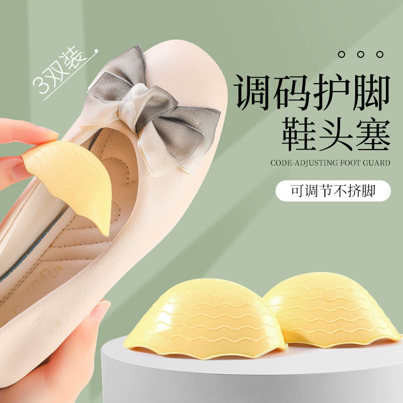 Туфли на высоком каблуке, заглатка головы, женская круглая голова, заполненная на один ярд