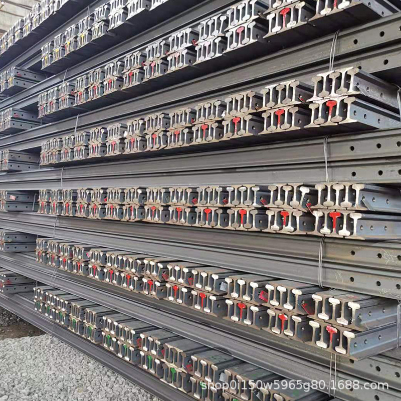 泓洛15kg轻轨厂家现货 8kg钢轨 稳定均匀 灵活可靠