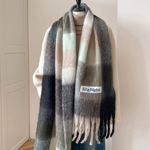 Swedish AC-style plaid scarf for women, winter color-blocked mohair couple's neck warmer with tassels, thickened and warm shawl for men