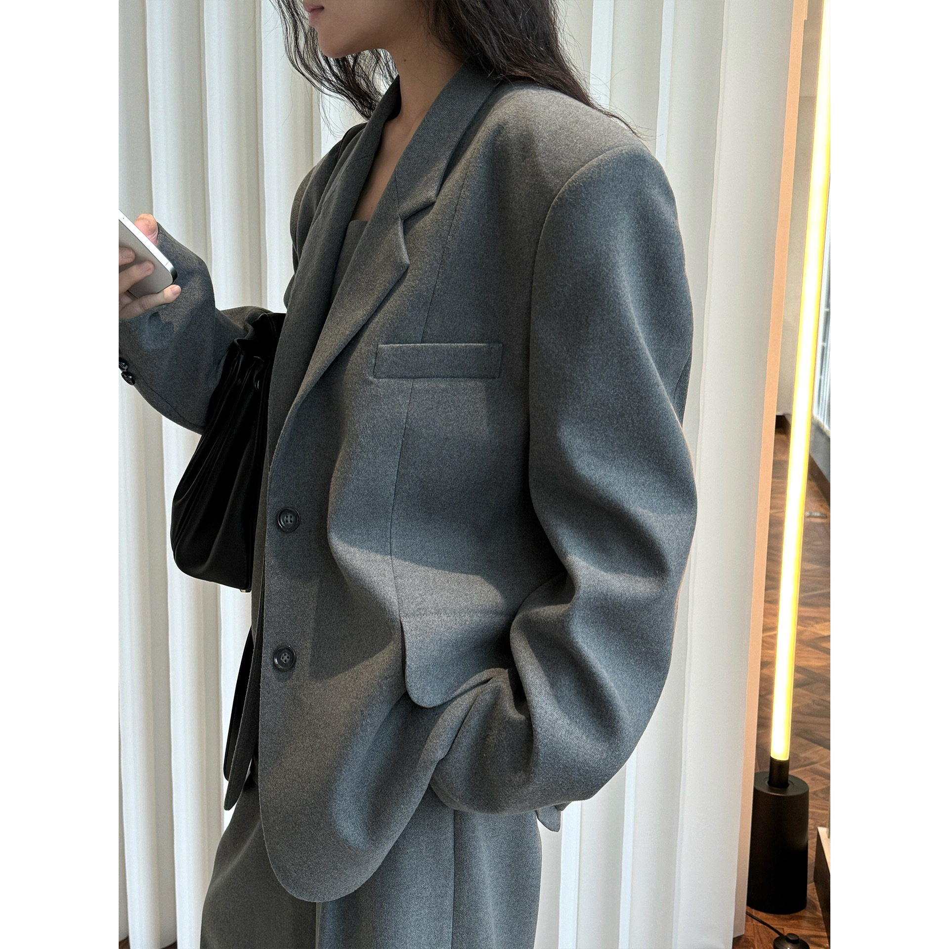 Women's French Smart Wide Shoulder Oversized Suit Jacket Casual Slimming Style Simple Spring New Louvre Blazer_voghion.com