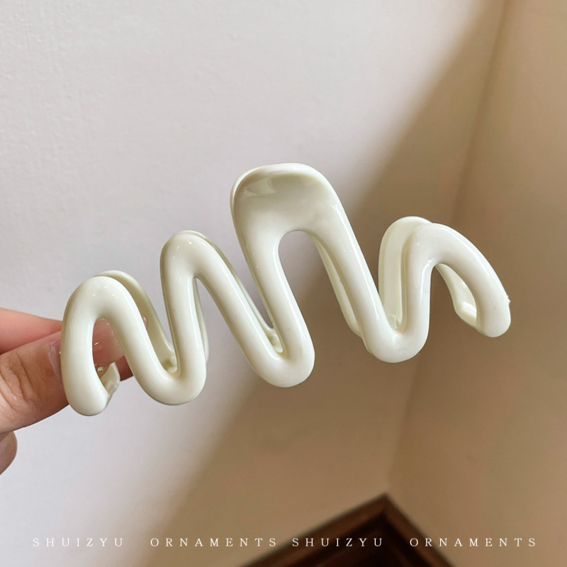 1 ¿ blanco lechoso - 11 cm.