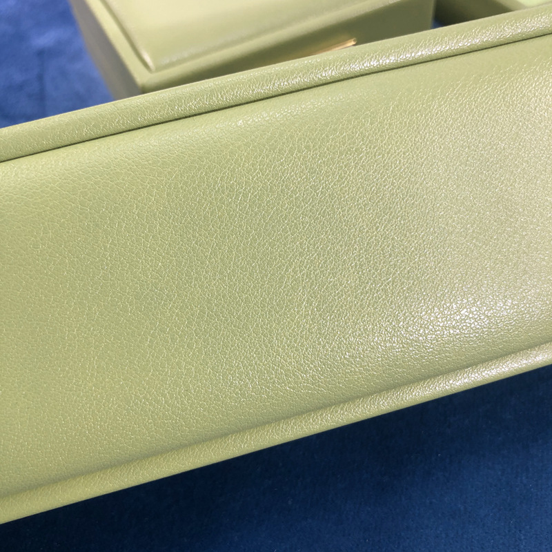 材料图.jpg