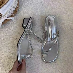 Korean Style Little Man Pearl Strap Sandals 2025 Summer Niche Style Sweet Style Beach Shoes for Outer Wear Internet Trendy