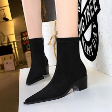 009-11 European and American fashion simple knight boots boots sexy nightclub show thin thick with high with pointed suede short boots