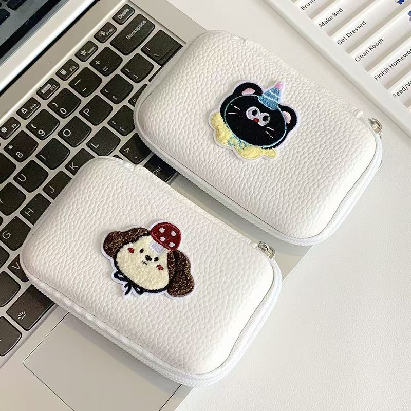 Cute cat and dog camera bag, CCD storage bag, small and portable, large capacity, shockproof data cable storage box