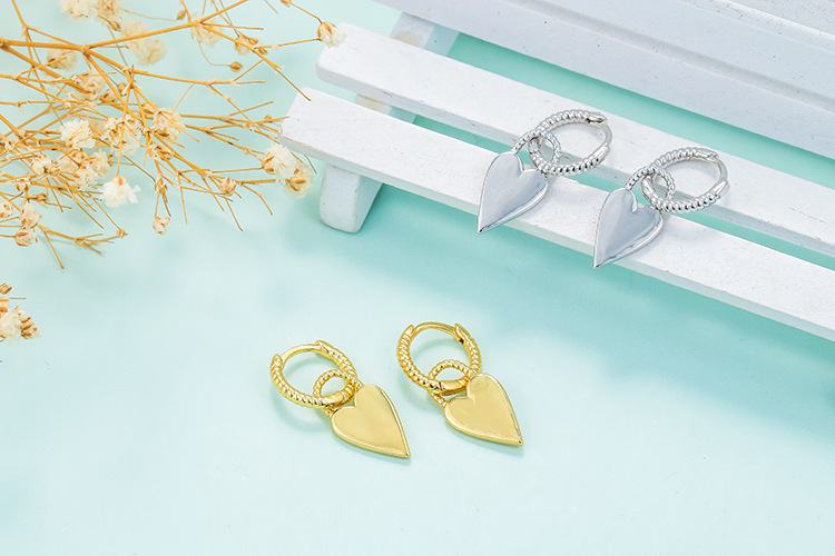 Copper Material Geometric Pattern Retro Glossy Love Micro-inlaid Heart-shaped Lock Earrings