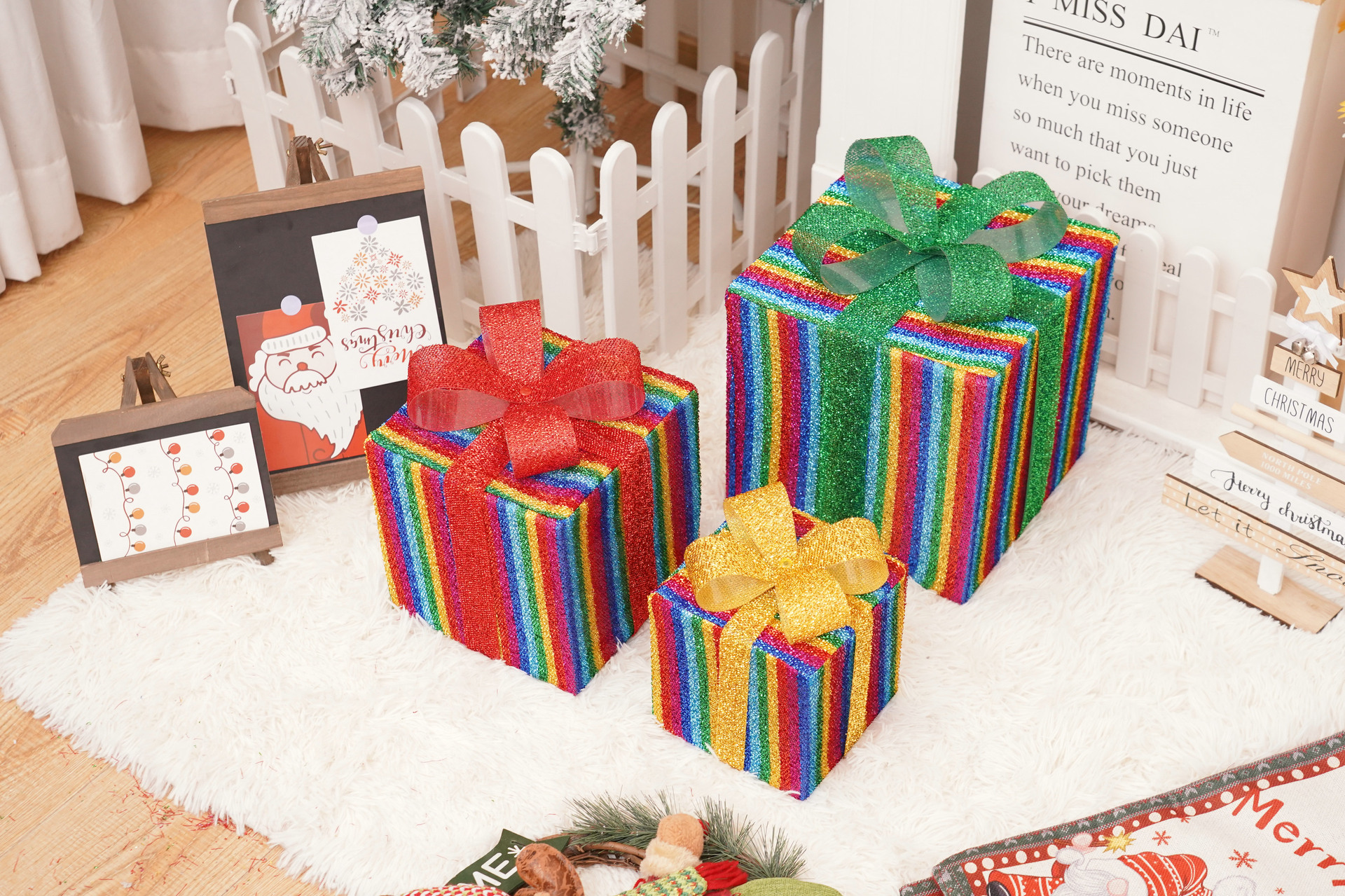 Luces navideñas nuevas de 2025, juego de tres piezas en caja de regalo navideña, productos navideños, accesorios de decoración para fiestas de cumpleaños, adornos.