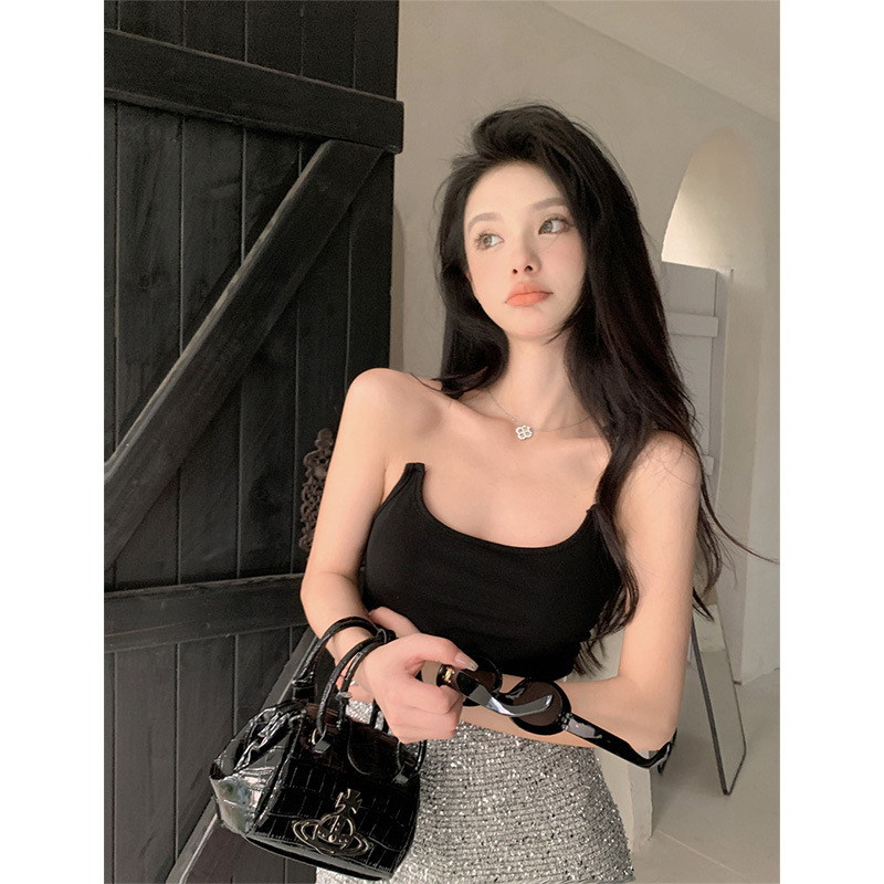 Black Invisible Camisole Women's Summer Sexy Caution Machine Design Sense Niche Slim Fit Inner Top Outer Wear