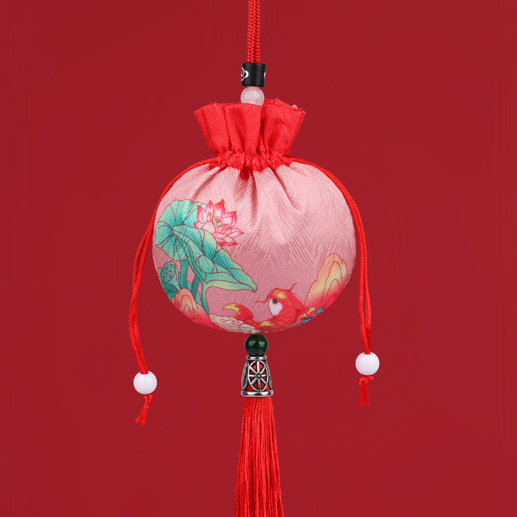 红色-锦鲤忆莲.jpg