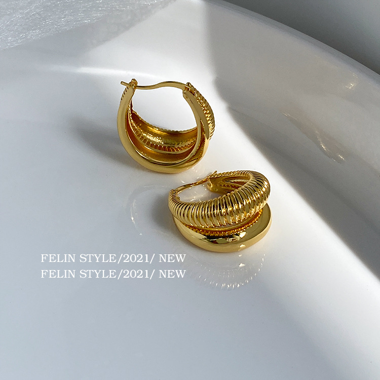 15g Weight Earrings Classification 1 Pair Quantity Daily Occasion Gold Plated Material Water Droplets Pattern Women'S Gender Plating Design Fashion Style 1 Pair Fashion Water Droplets Gold Plated Plating Women's Earrings 3