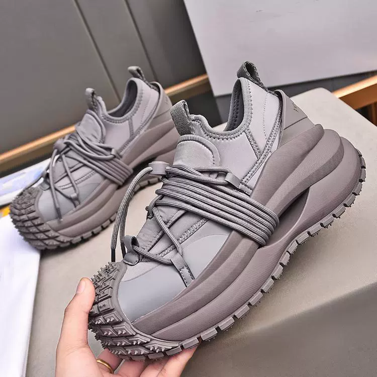 Мужская обувь весна лето 2024 новая сетчатая дышащая папочка обувь дикая нескользящая удобная спортивная повседневная обувь с толстой подошвой