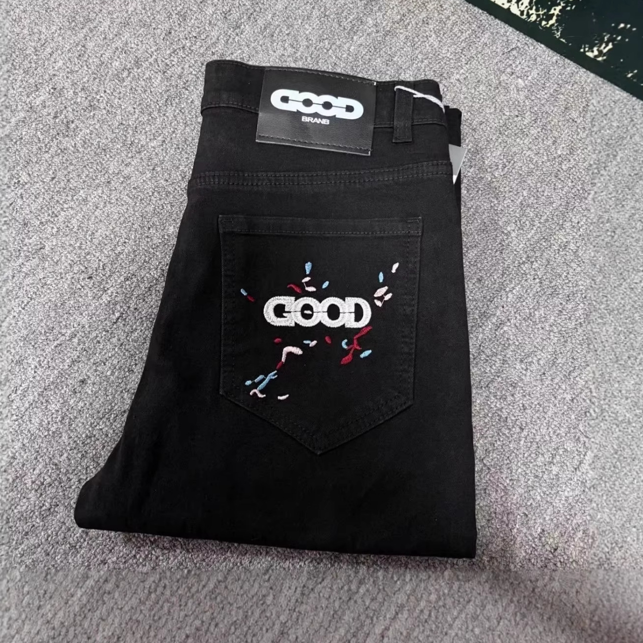 Men's Slim Fit Stretch Jeans Premium Black Denim Pants Casual Style Colorful Pocket Embroidery_mkmklike.com