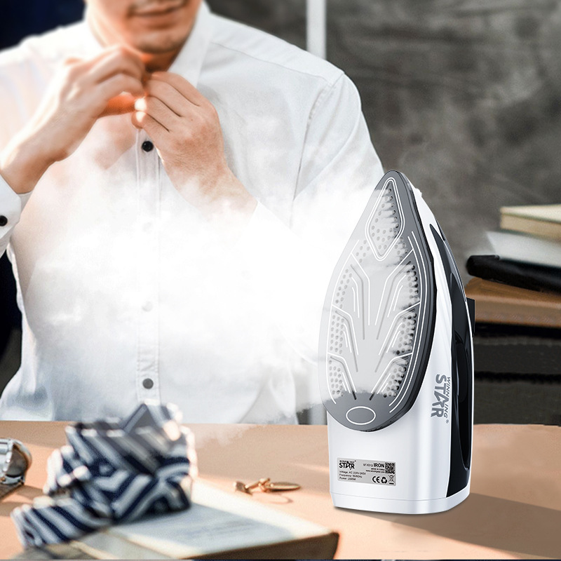 Winningstar transfronteriza dedicada hogar pequeños aparatos eléctricos hierro eléctrico estándar británico estándar europeo de mano colgando máquina de planchar en stock