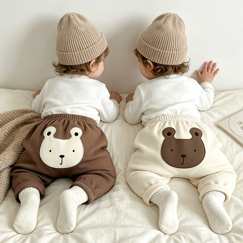 Свободные махровые брюки с мишкой унисекс