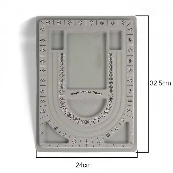 Design jewelry, 32.5×24cm