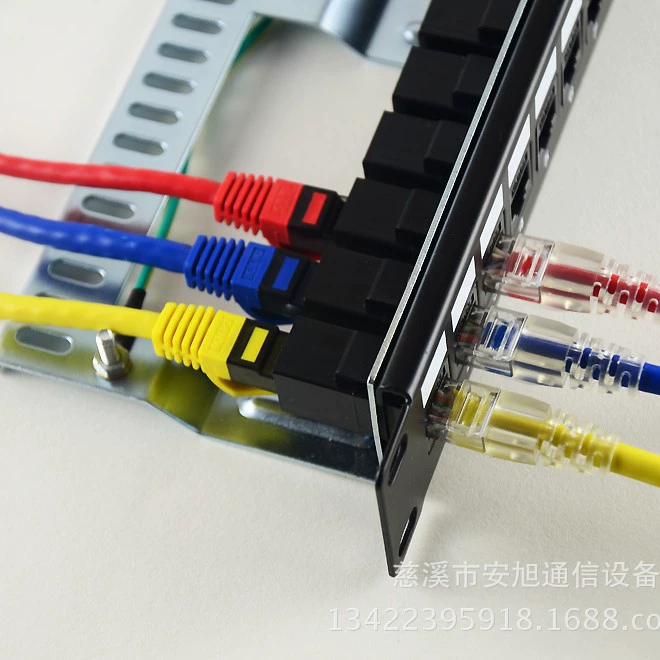 Шесть типов прямого соединения - 24-порт rack RJ45 кристаллическая головка plugging back