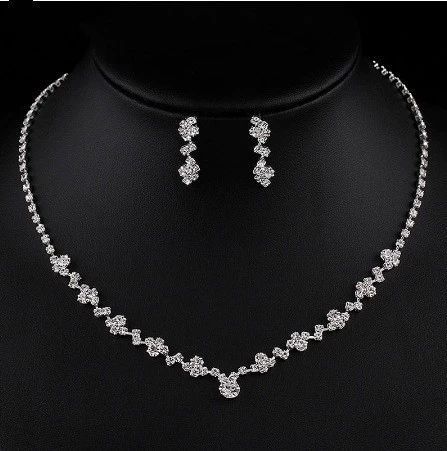 Поставка европейских и американских популярных гальванических толстых серебряных свадебных ювелирных изделий ожерелье из 2 частей свадебное платье аксессуары Подарочное ожерелье