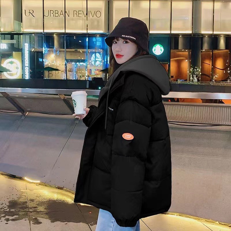 검은색