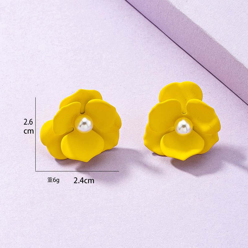 Korea cute alloy pearl earrings flower shape personality alloy earringspicture3