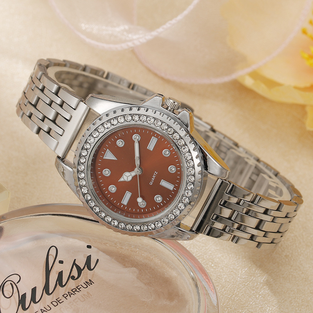 Nouvelle montre pour femme à la mode avec bracelet en acier léger et diamanté, simple et élégante, remplie de diamants_voghion.com