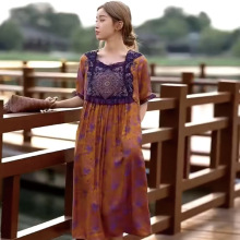 设计师2025原创民族风春夏新中式中国风春秋绣花高端宽松连衣裙女