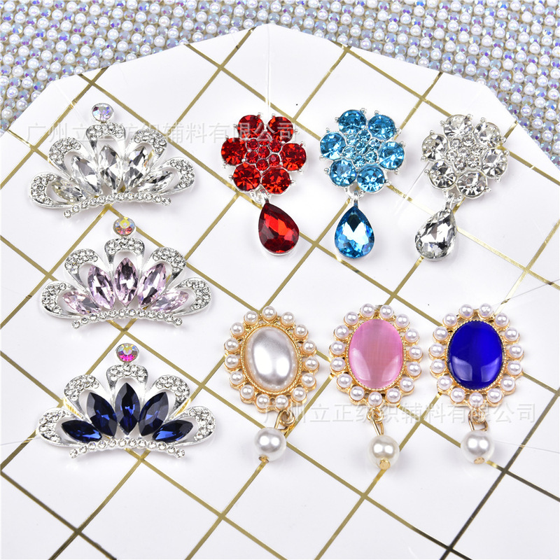 Factory wholesale Crown/Flower/opal pendant Pearl rhinestone jewelry hole shoes bag diy accessories Factory wholesale Crown/Flower/opal pendant Pearl rhinestone jewelry hole shoes bag diy accessories