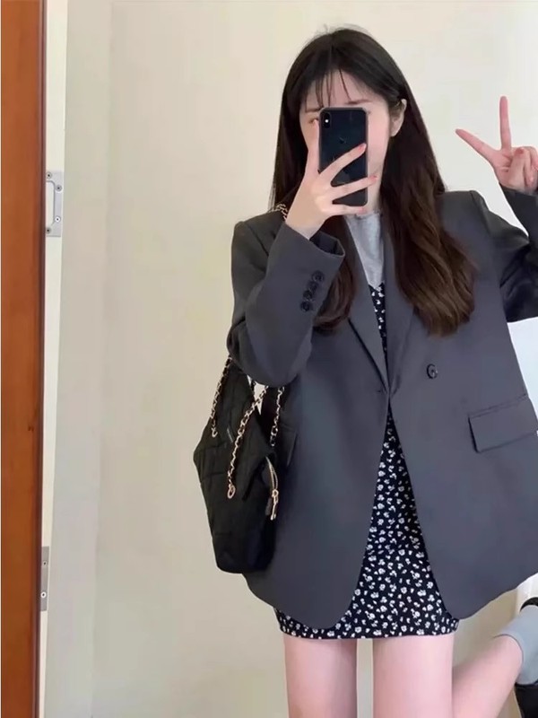 灰色小西装外套女2025新款西服气质名媛感超好看薄款今年流行百搭|undefined