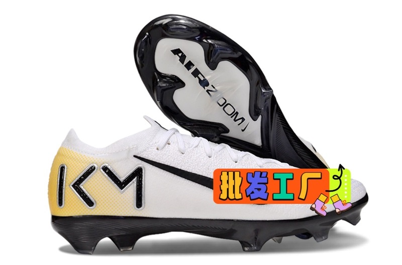 アサシン 16代目 サッカーシューズ ミッドハイトップ FG スパイク AG ミッドスパイク ロナウド ムバッペ CR715代目 メッシ エアクッションテクノロジー|undefined