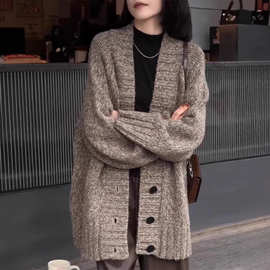 新款秋冬25慵懒风100羊毛开衫女V领中长款宽松羊绒外套打底毛衣