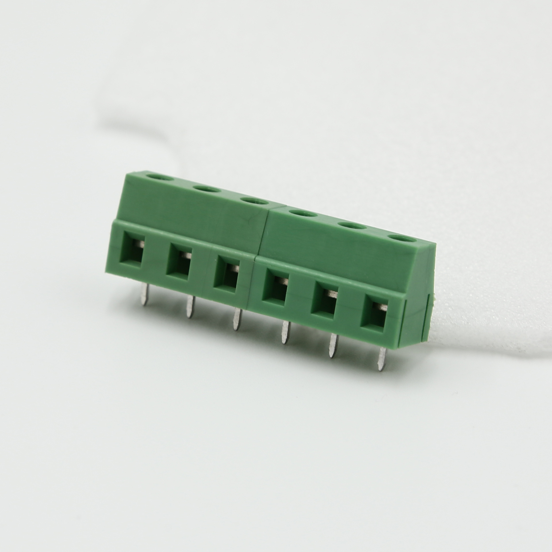 厂家供应绿色接线端子128  7.5间距7.62间距  螺钉式PCB端子