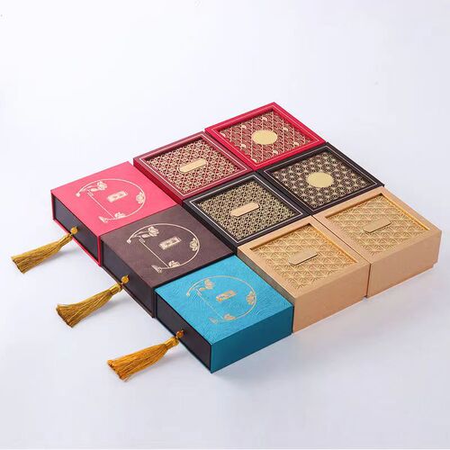 Heritage bracelet box, ancient gold tassel jewelry box, jewelry bracelet, toy bracelet, gift box, jewelry packaging box wholesale