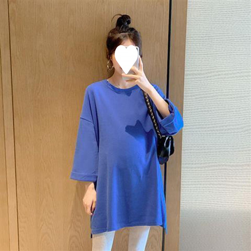 妊婦の秋服セットのファッションモデルがゆったりしています。|undefined