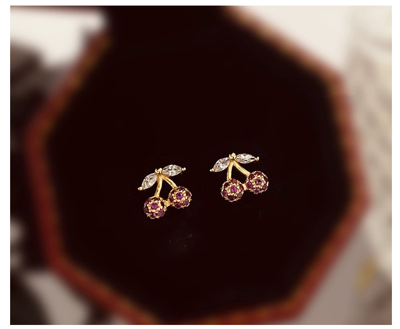 1 Pair 925 Sterling Silver Peach Cherry Fruit Zircon Small Stud Earrings Earrings Ear Studs display picture 2