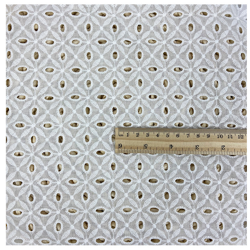 ハイエンド品質スポット工場直販9088普櫛大機白色刺繍バリ糸綿刺繍面|undefined