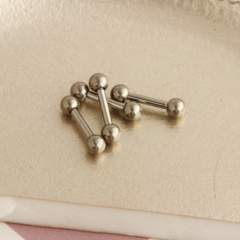 Pointed titanium steel lip stud product view