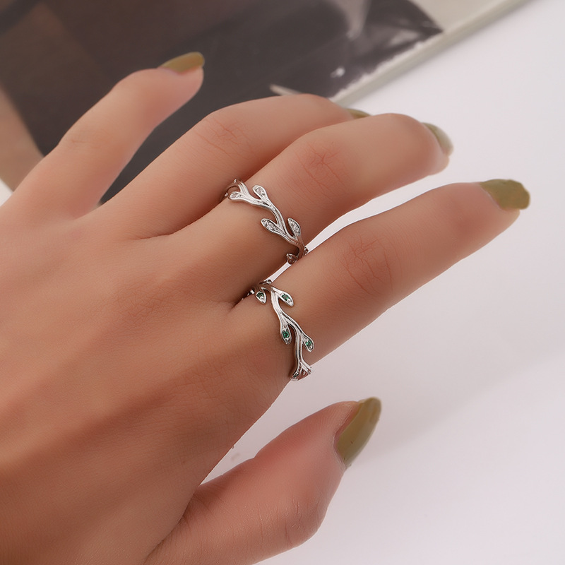 fashionable trend copper ring with stone
