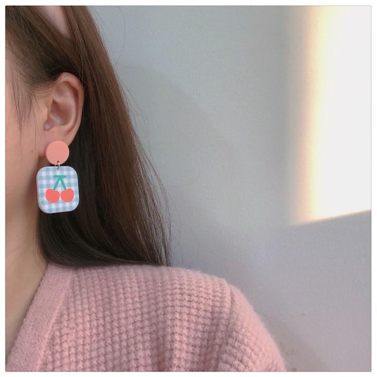 8g Weight 925 Sterling Silver Ear Needle Material Drop Earrings Classification 1 Pair Quantity Holiday, Daily Occasion Plastic, Resin Material Animal, Heart Shape, Flower Pattern Women's Gender IG Style, Retro Style 1 Pair IG Style Retro Animal Heart Shape Flower Plastic Resin Drop Earrings 22