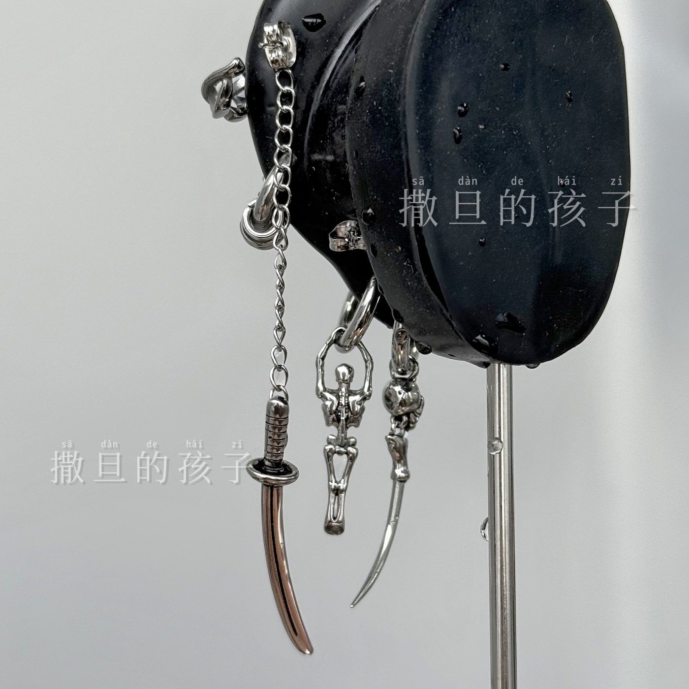 Satan's Child Skull Ninja Gothic Punk Style Titanium Steel Ear Cartilage Stud Earrings for Women detail image 7