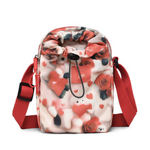 �羳ˮ���������s�p�������μ�С����Ů�¿�б���ˮ��ˮ���֙C��