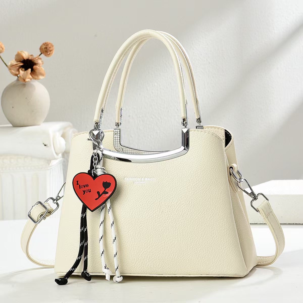 Fabricantes de bolsos de mensajero de un solo hombro de todo fósforo, bolsos de gran capacidad con sentido de alta gama, bolsos de moda, bolsos de mujer de mediana edad, bolsos de madre de mediana edad, atmósfera