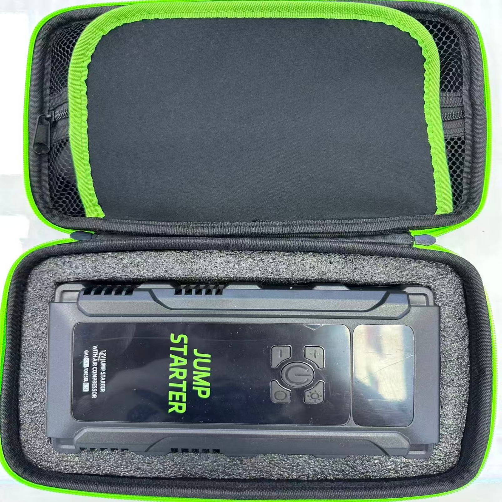 12V Portable Wireless Car Air Compressor Emergency Starter All-in-One Power Supply Car Jump Starter Power Bank