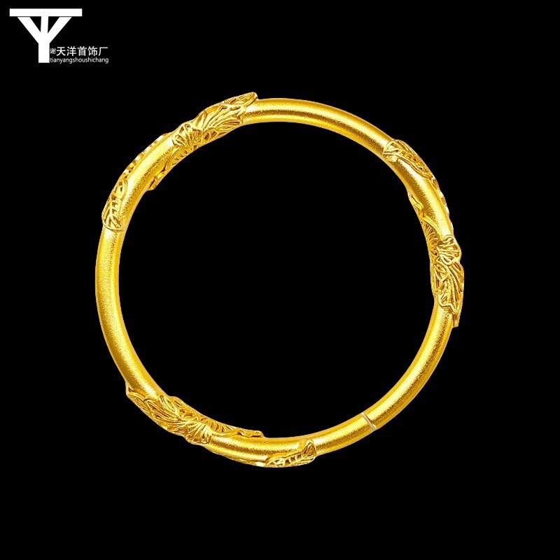 Tiktok and Kuaishou Influencer Picks: Traditional Vietnamese Gold Leaf Bracelet, Live-Streamed Sales, Women's Style Tiktok and Kuaishou Influencer Picks: Traditional Vietnamese Gold Leaf Bracelet, Live-Streamed Sales, Women's Style