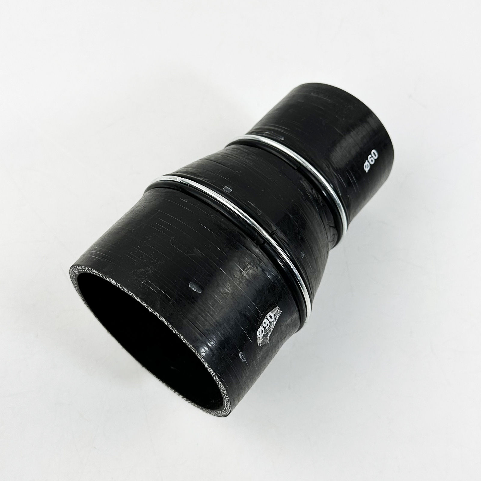 Id16–130Mm 0-Degree Variable Diameter High-Temperature Resistant Intercooler Silicone Hose for Automotive Engine Heating Pipes