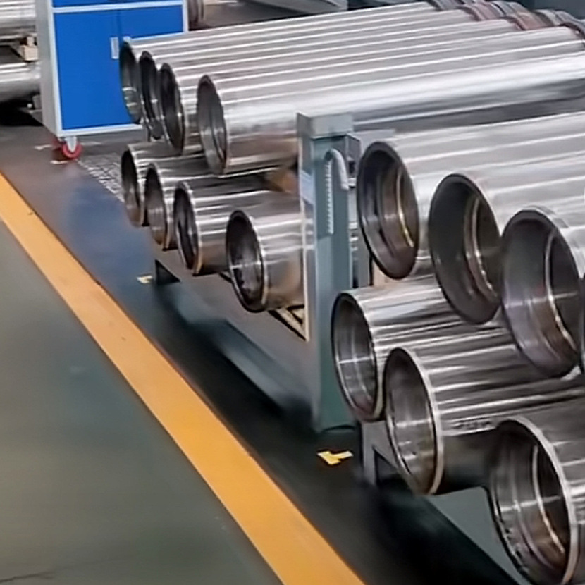 激光熔覆内孔激光熔铜设备 液压缸再制造 机械零件曲轴熔覆修复