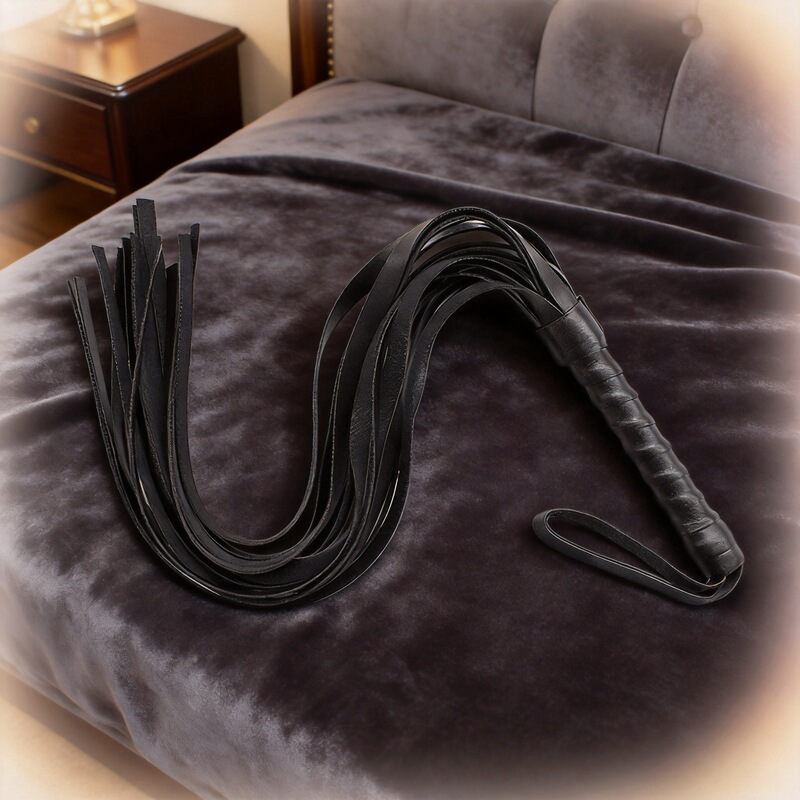 Adult sex products wholesale color leather whip props multi-color small leather whip fun heavy taste toy short leather whip