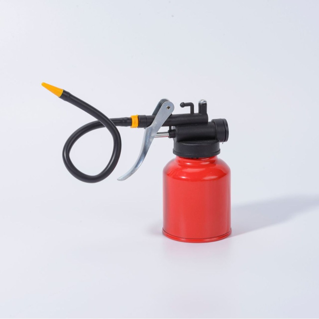 加长橡胶软管手动黄油枪高压机油壶金属喷油壶压力机油枪批发