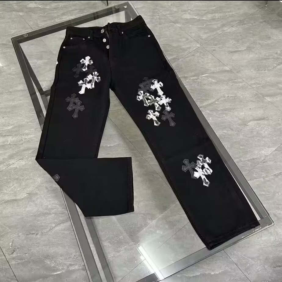 新款贴皮十字架刺绣牛仔裤子美式潮牌宽松水洗长裤轻奢直筒裤子男